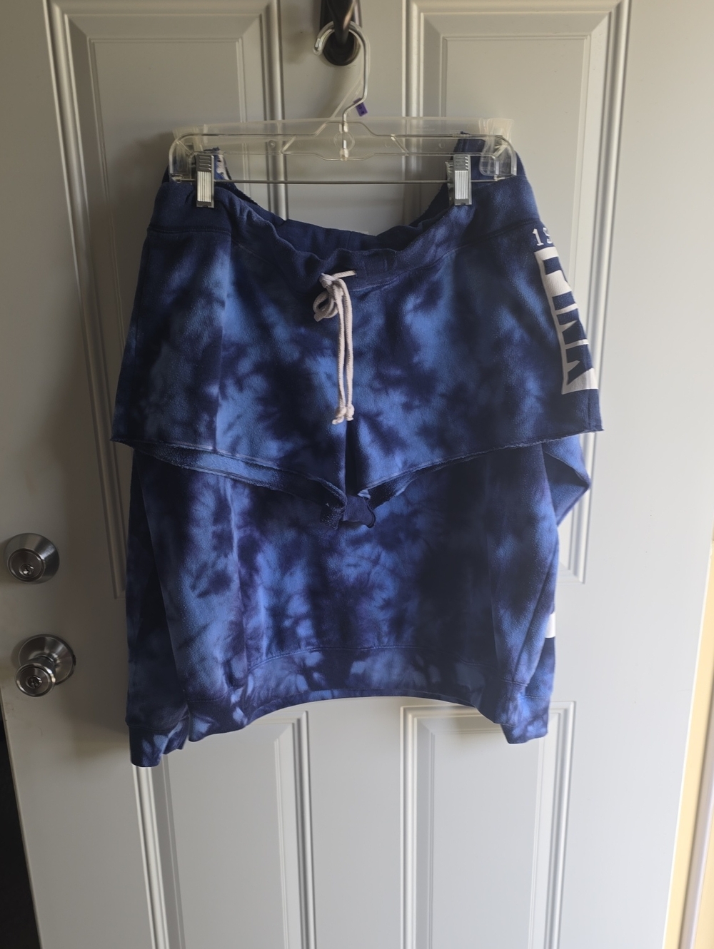 ●●RARE●●PINK Victoria's Secret Royal Navy Blue Tie-Dye High-Low Shorts.